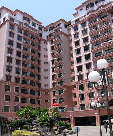 Dorcas Service Apartment - Marina Court โกตาคินาบาลู ภายนอก รูปภาพ