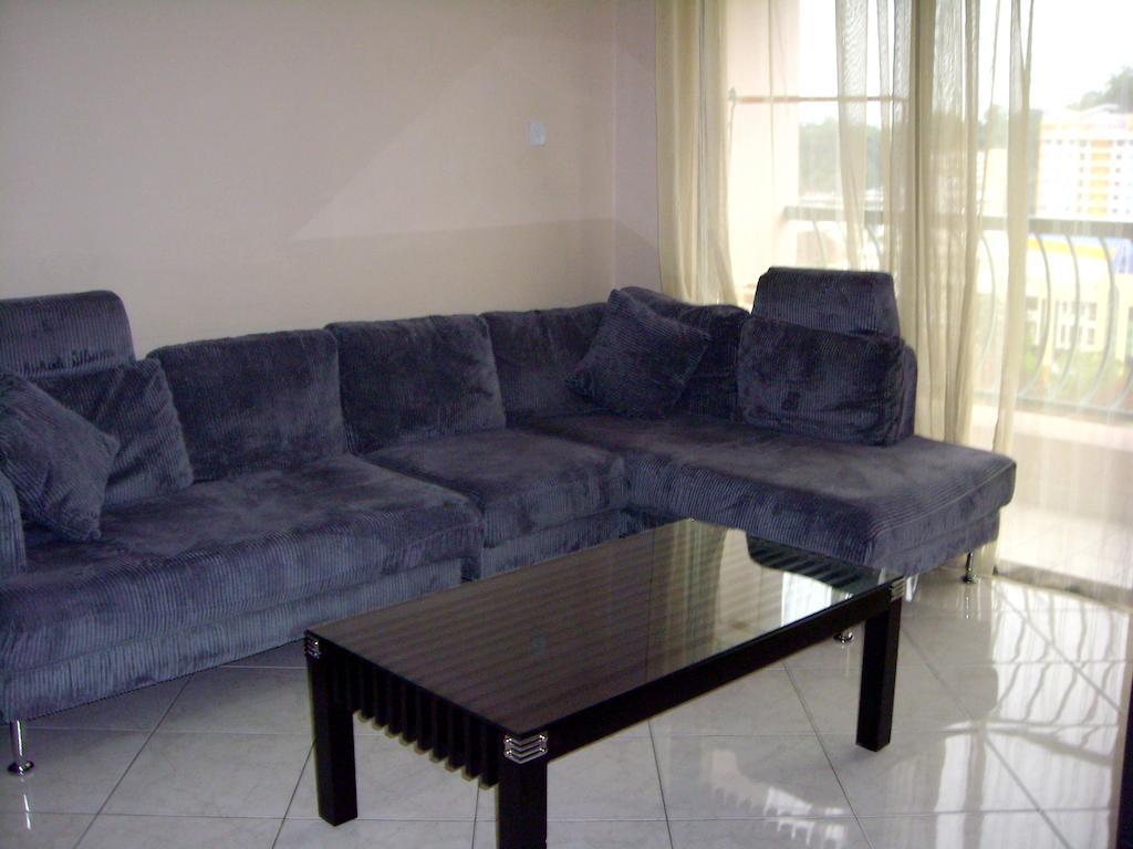 Dorcas Service Apartment - Marina Court โกตาคินาบาลู ภายนอก รูปภาพ