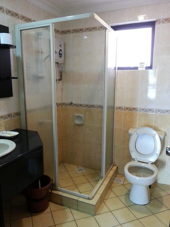 Dorcas Service Apartment - Marina Court โกตาคินาบาลู ภายนอก รูปภาพ