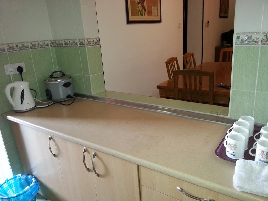 Dorcas Service Apartment - Marina Court โกตาคินาบาลู ภายนอก รูปภาพ