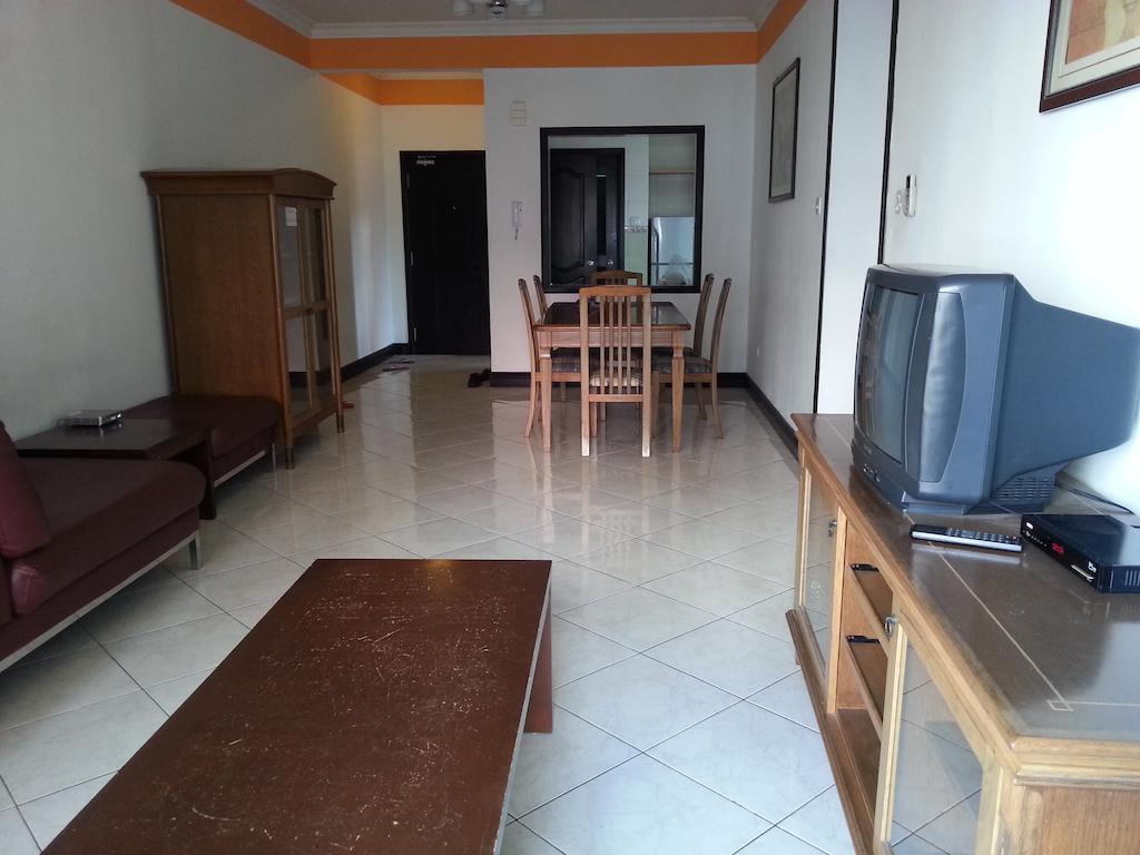 Dorcas Service Apartment - Marina Court โกตาคินาบาลู ภายนอก รูปภาพ